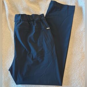 Navy Vuori Miles Ankle Pant